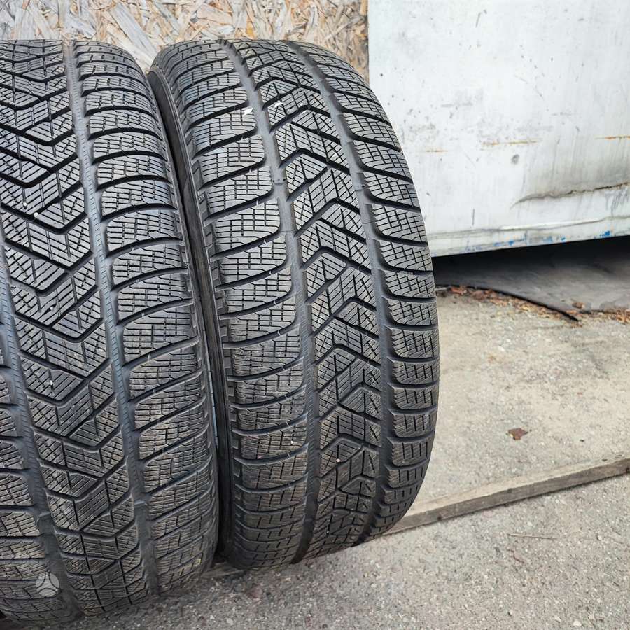 Pirelli Scorpion winter MOE, winter 235/55 R19