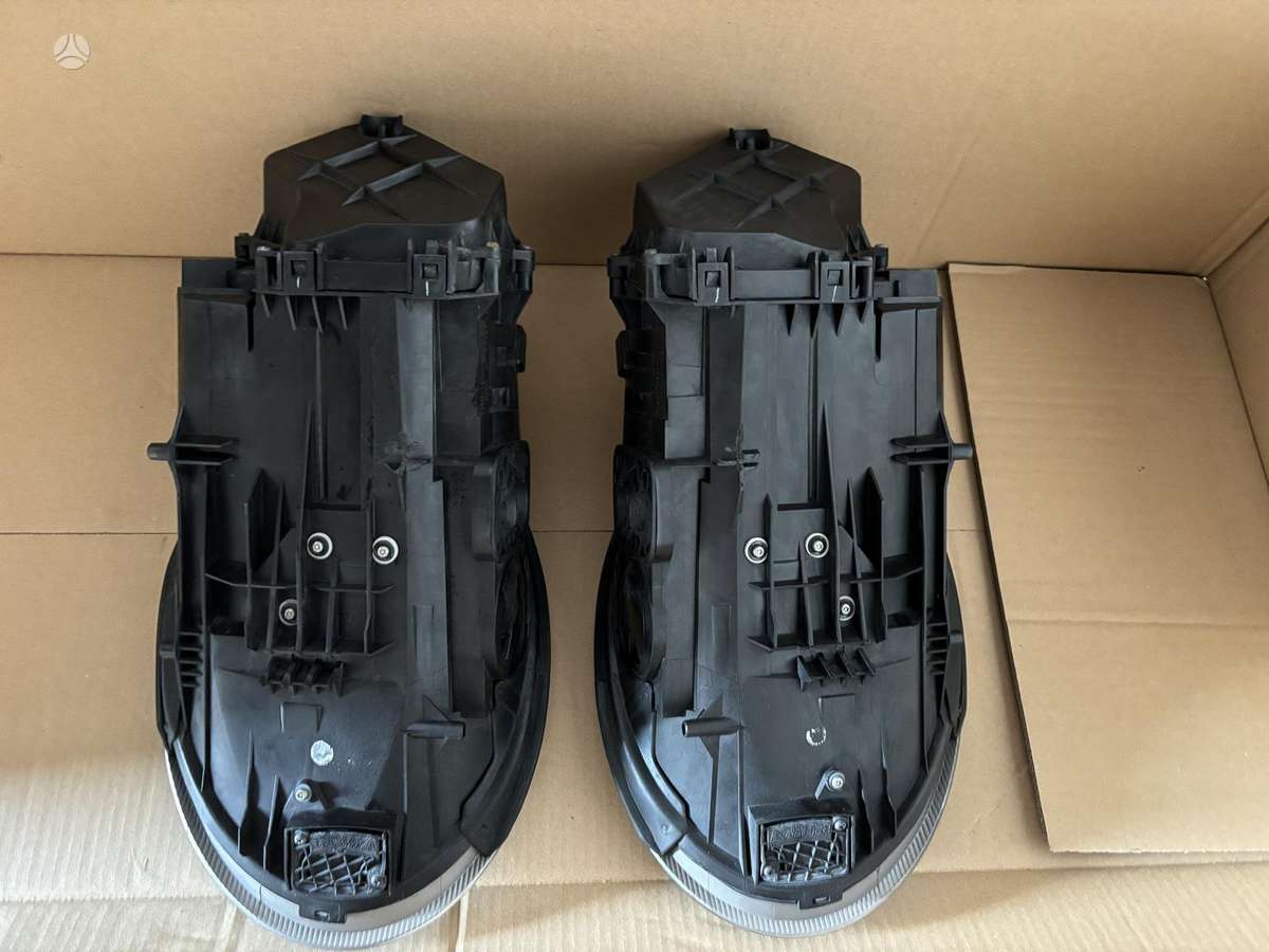 Porsche 911 lights
