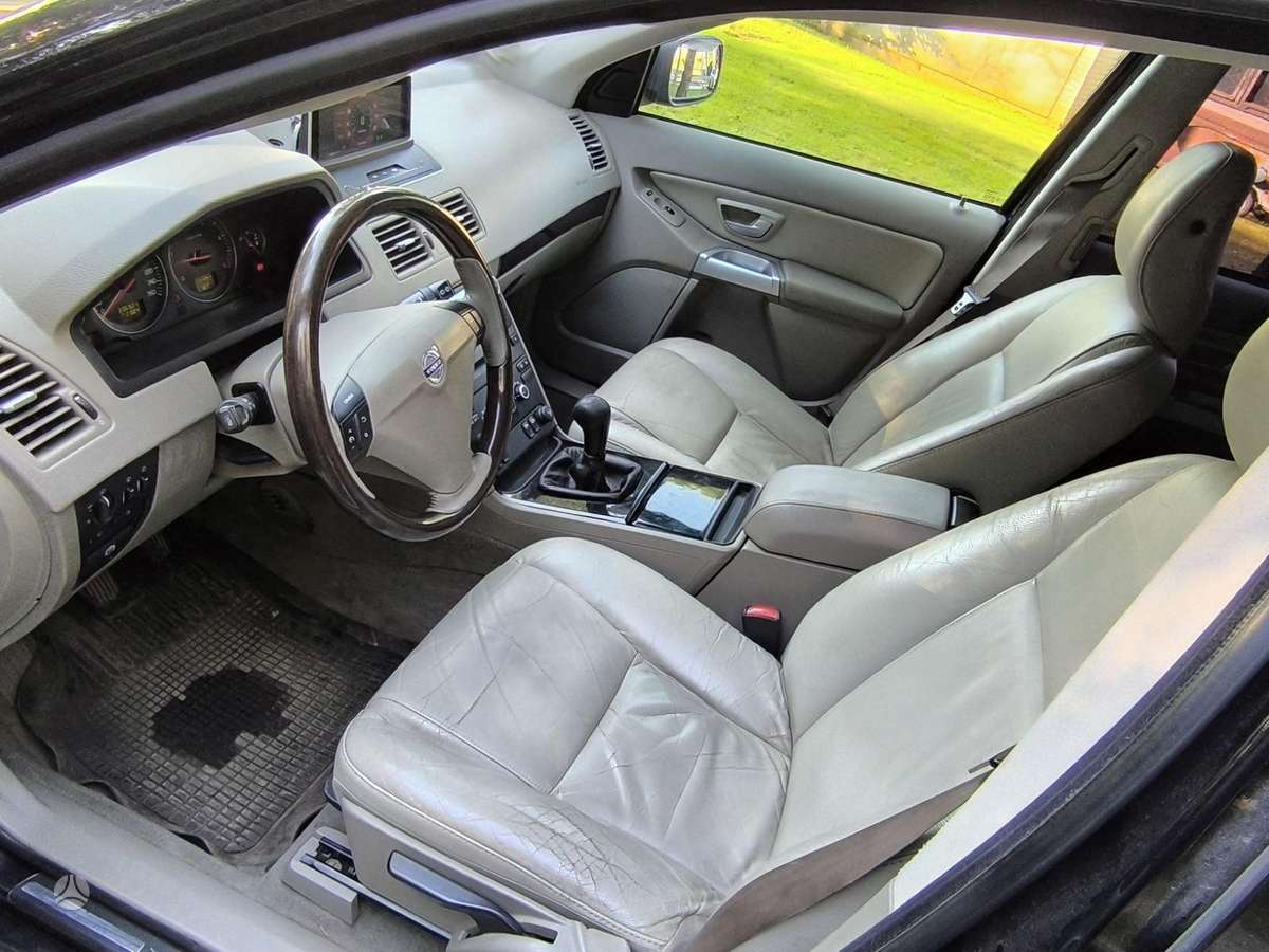 Volvo XC90 по частям