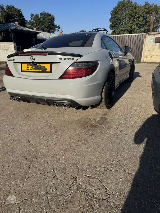 Mercedes-Benz SLK250