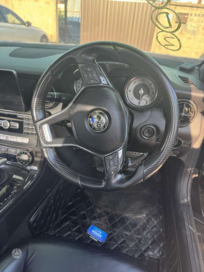 Mercedes-Benz SLK250