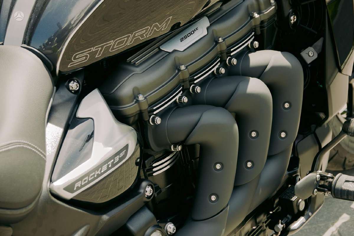 Triumph Rocket III GT 2458cc, choppers / cruisers / custom