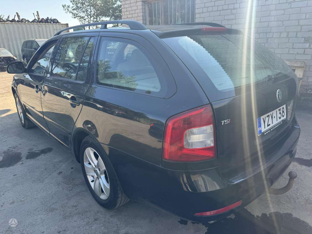 Skoda Octavia Xsenon
