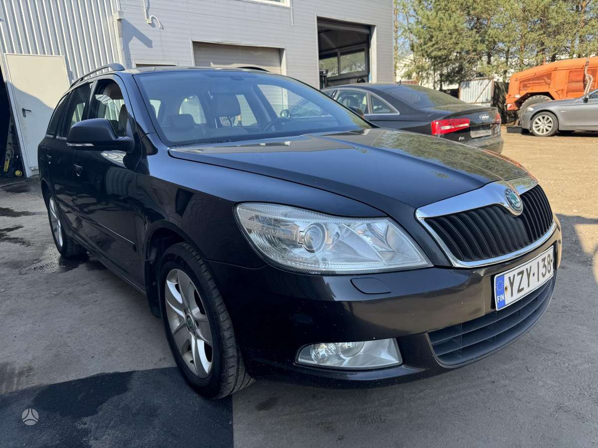 Skoda Octavia Xsenon