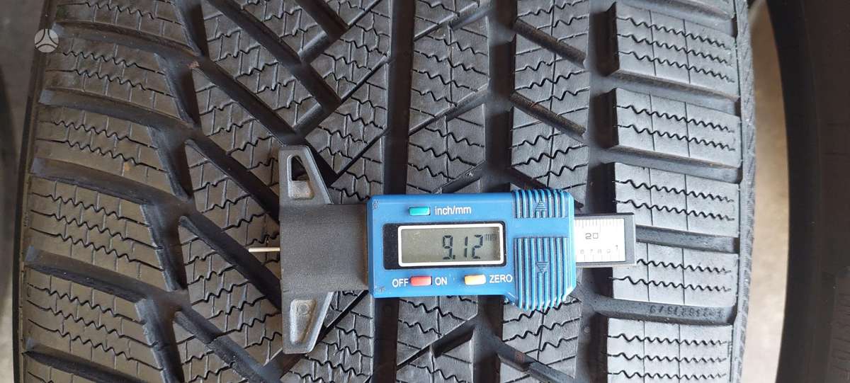 Continental, winter 255/35 R21