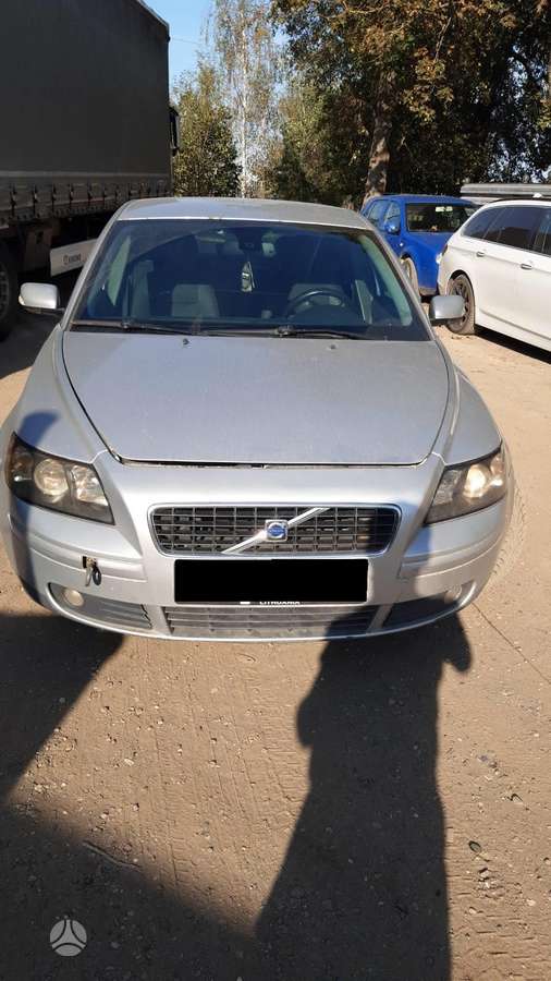 Volvo S40