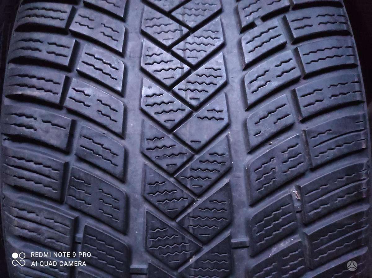 Pirelli, winter 235/40 R18