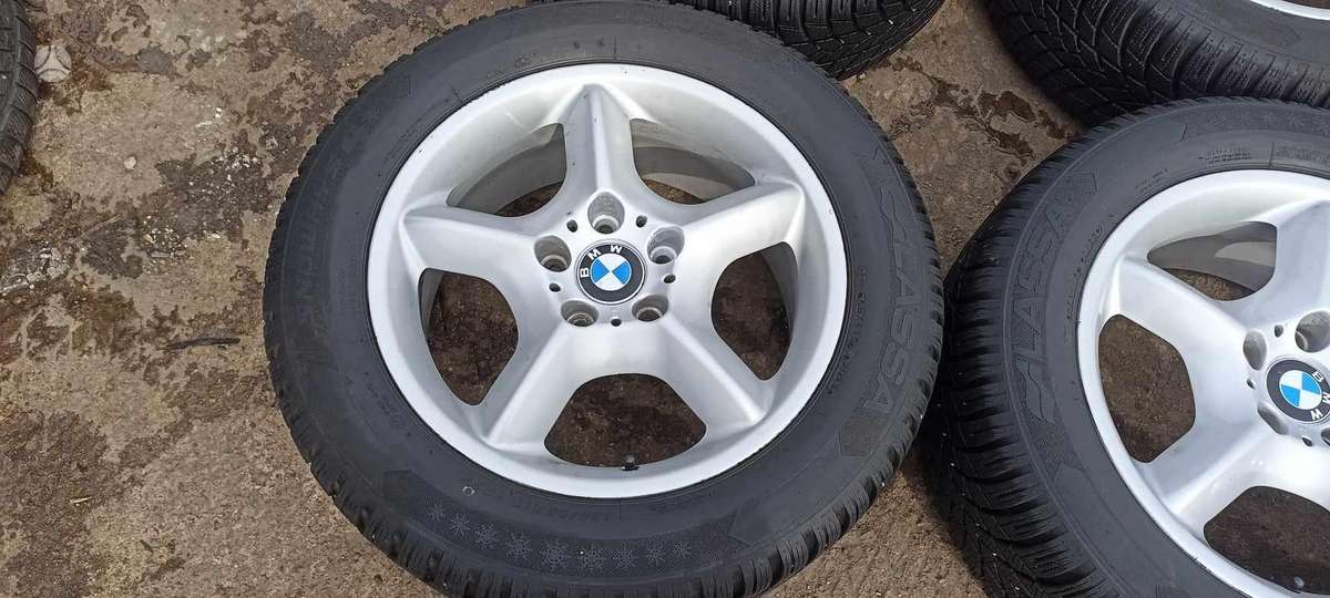 BMW X3, lengvojo lydinio, R17