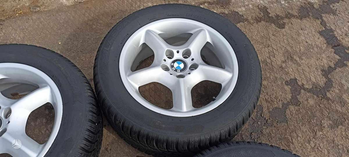 BMW X3, lengvojo lydinio, R17