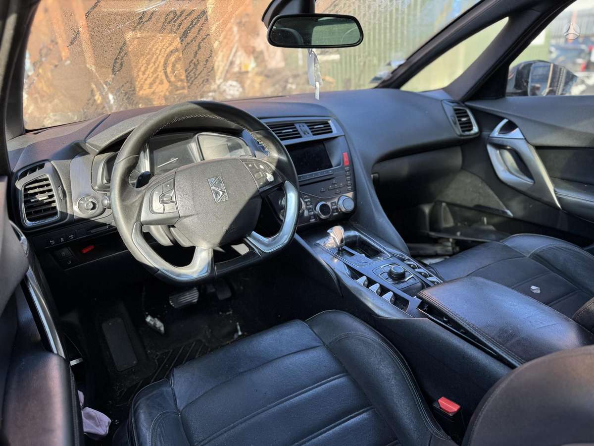 Citroen DS5, 9HD (DCV6C)