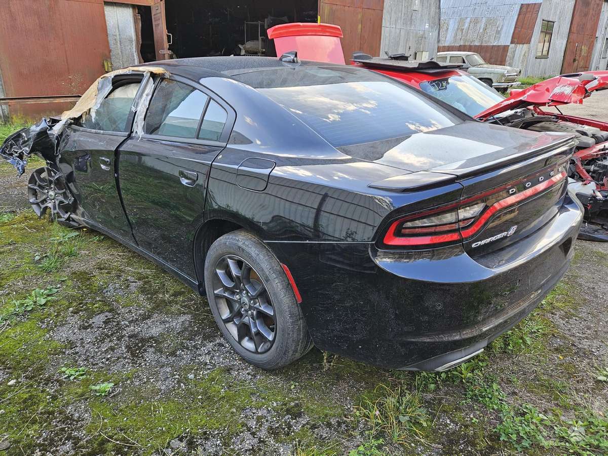 Dodge Charger 4x4 rida 45059 myliu engine code erb gearbox code dfl 845re