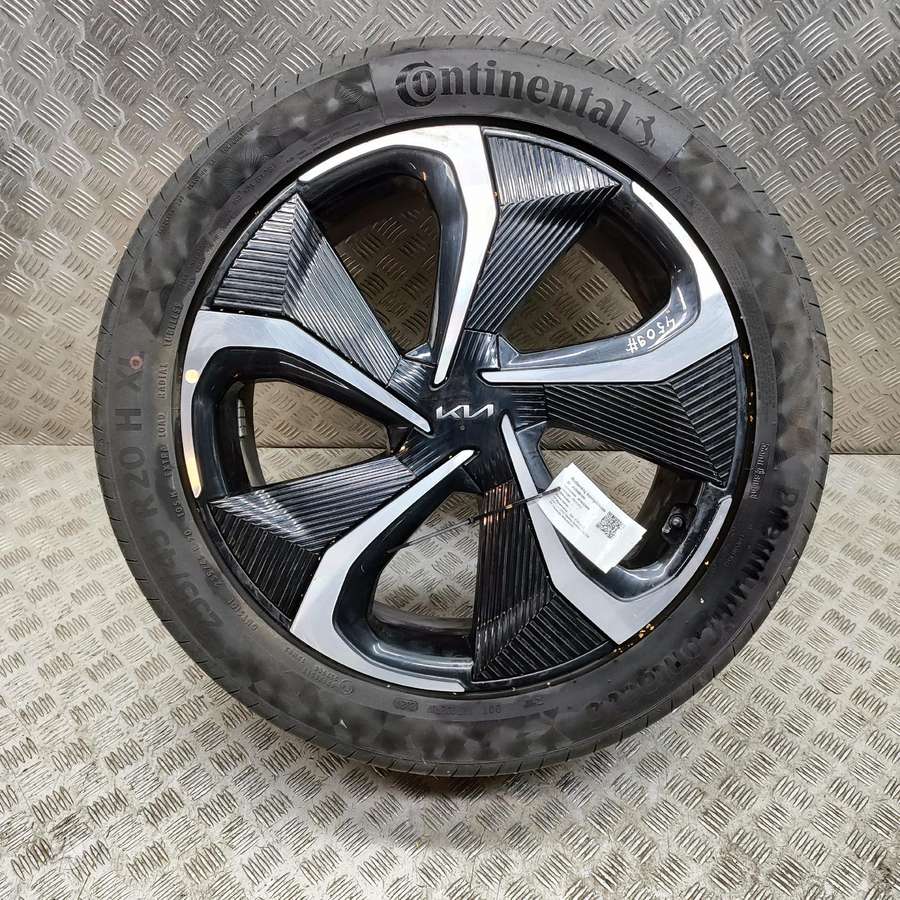 KIA EV6, light alloy, R20