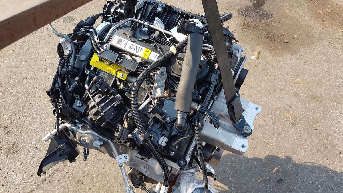 BMW 118, B38A15F, engine