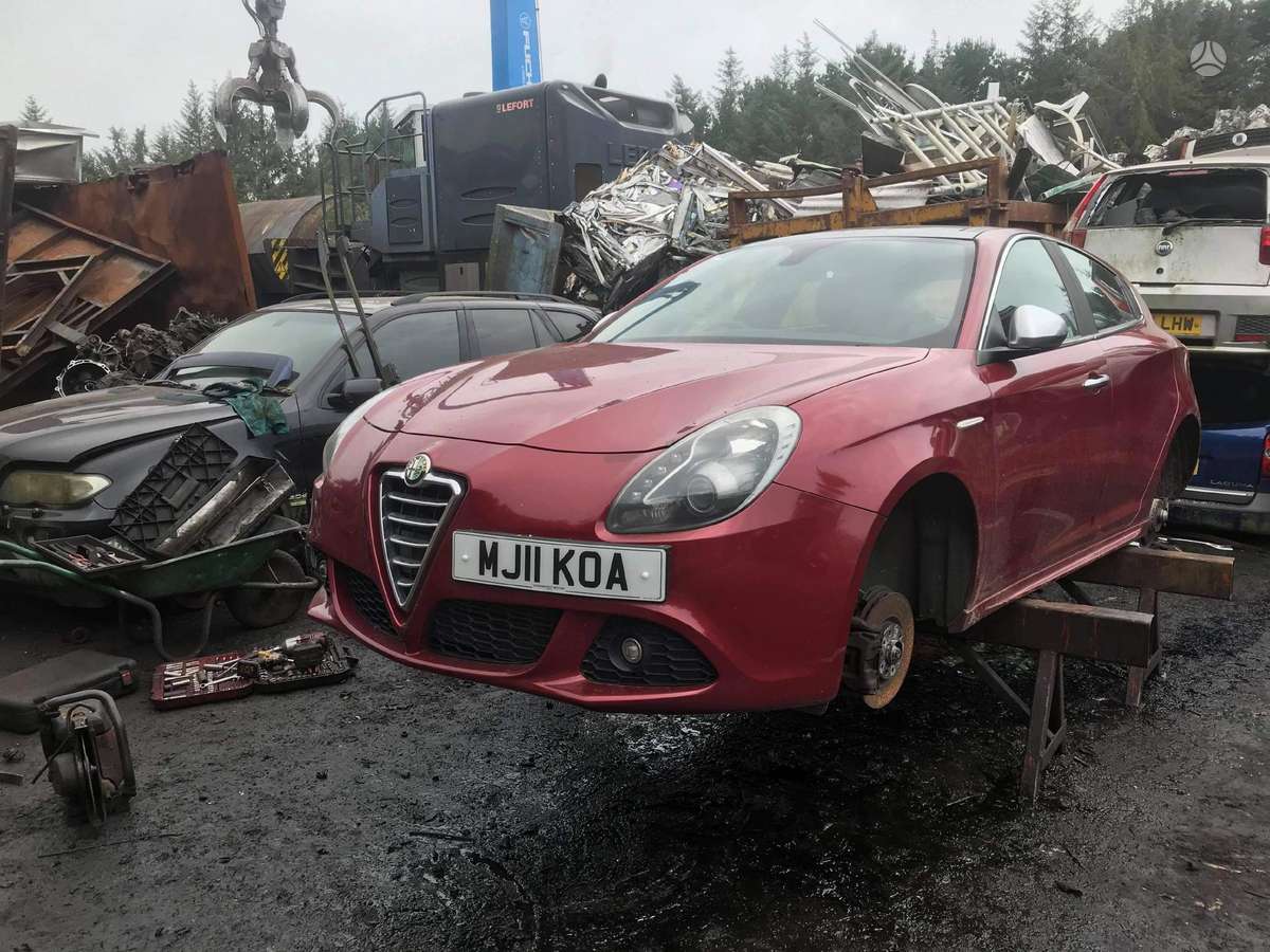 Alfa Romeo Giulietta по частям