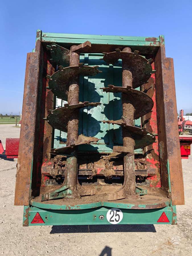 Deguillaume FORCE 18D, manure shakers, compost shredders