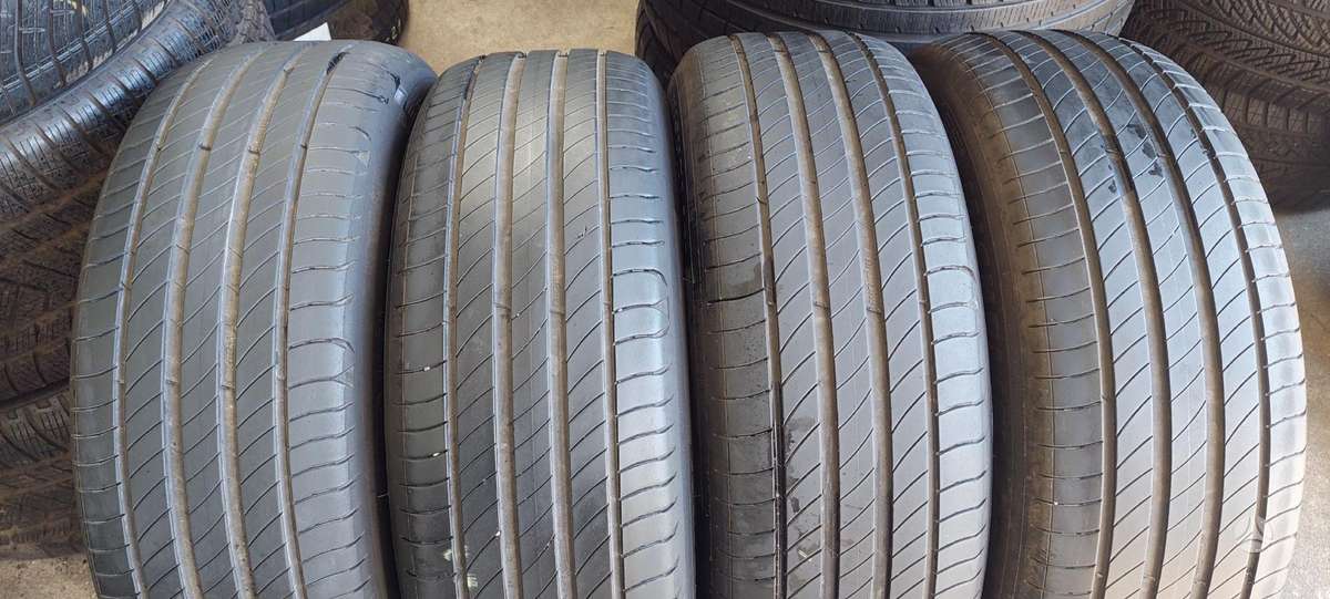 Michelin, летние 215/60 R17