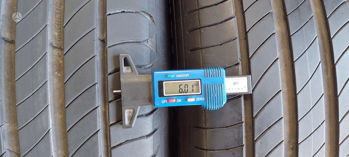 Michelin, vasarinės 215/60 R17