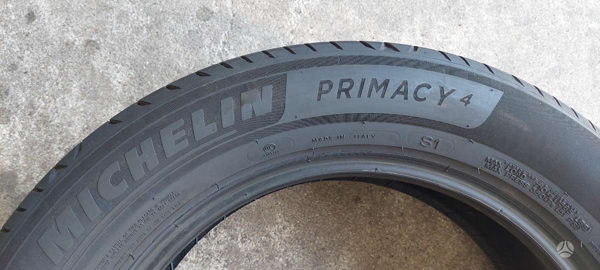Michelin, summer 215/60 R17