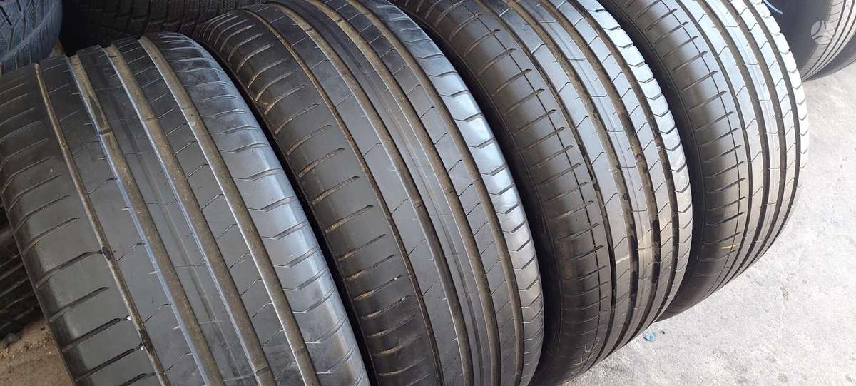 Pirelli, summer 255/40 R21