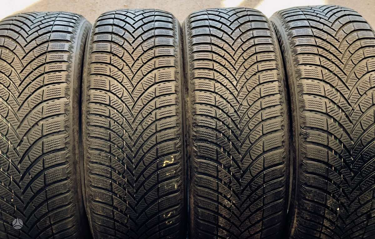Semperit Speed-Grip 5, winter 215/55 R18