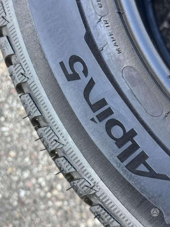Michelin ALPIN 5 | EXTRA LOAD, зимние 215/60 R17