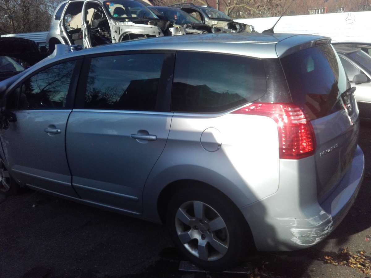 Peugeot 5008 37069885048