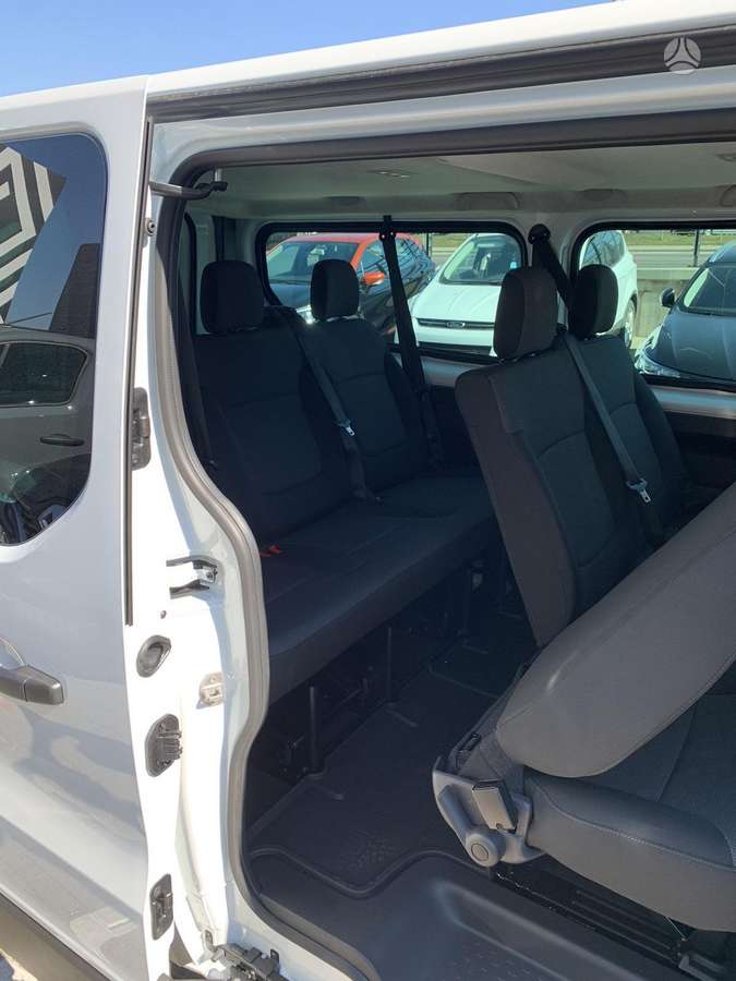 Renault Trafic, pasažieru mikroautobuss