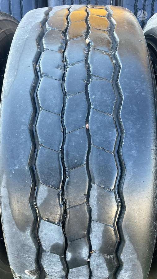 Dunlop, universalios 385/65 R22,5