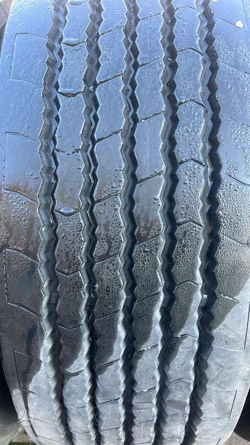 Dunlop, universalios 385/65 R22,5