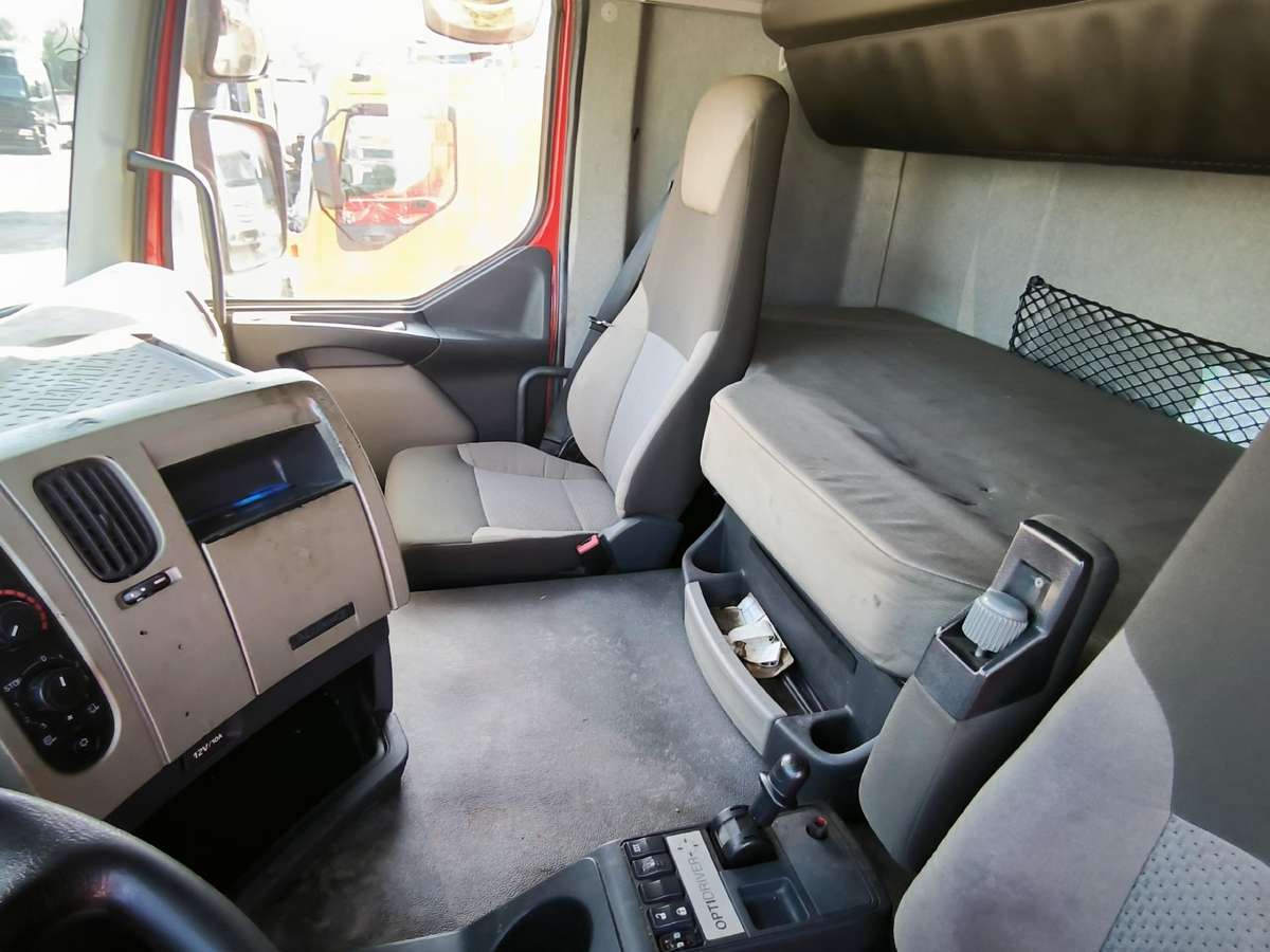 Renault Premium, single sleeper