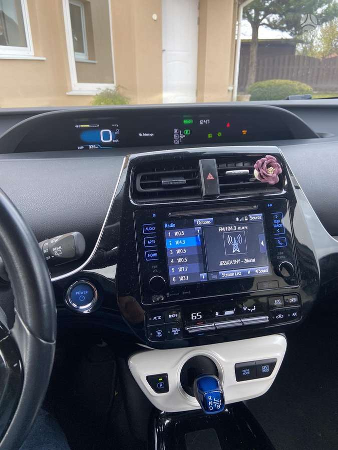 Toyota Prius, hečbekas