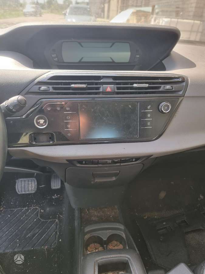 Citroen C4 Picasso dalimis