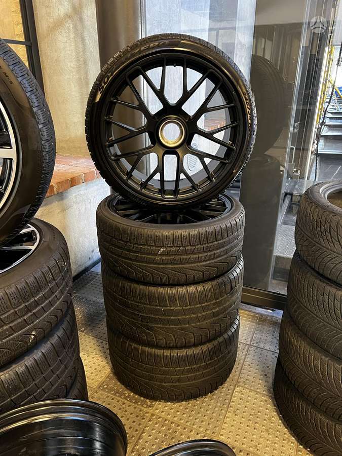 Porsche 911, light alloy, R20