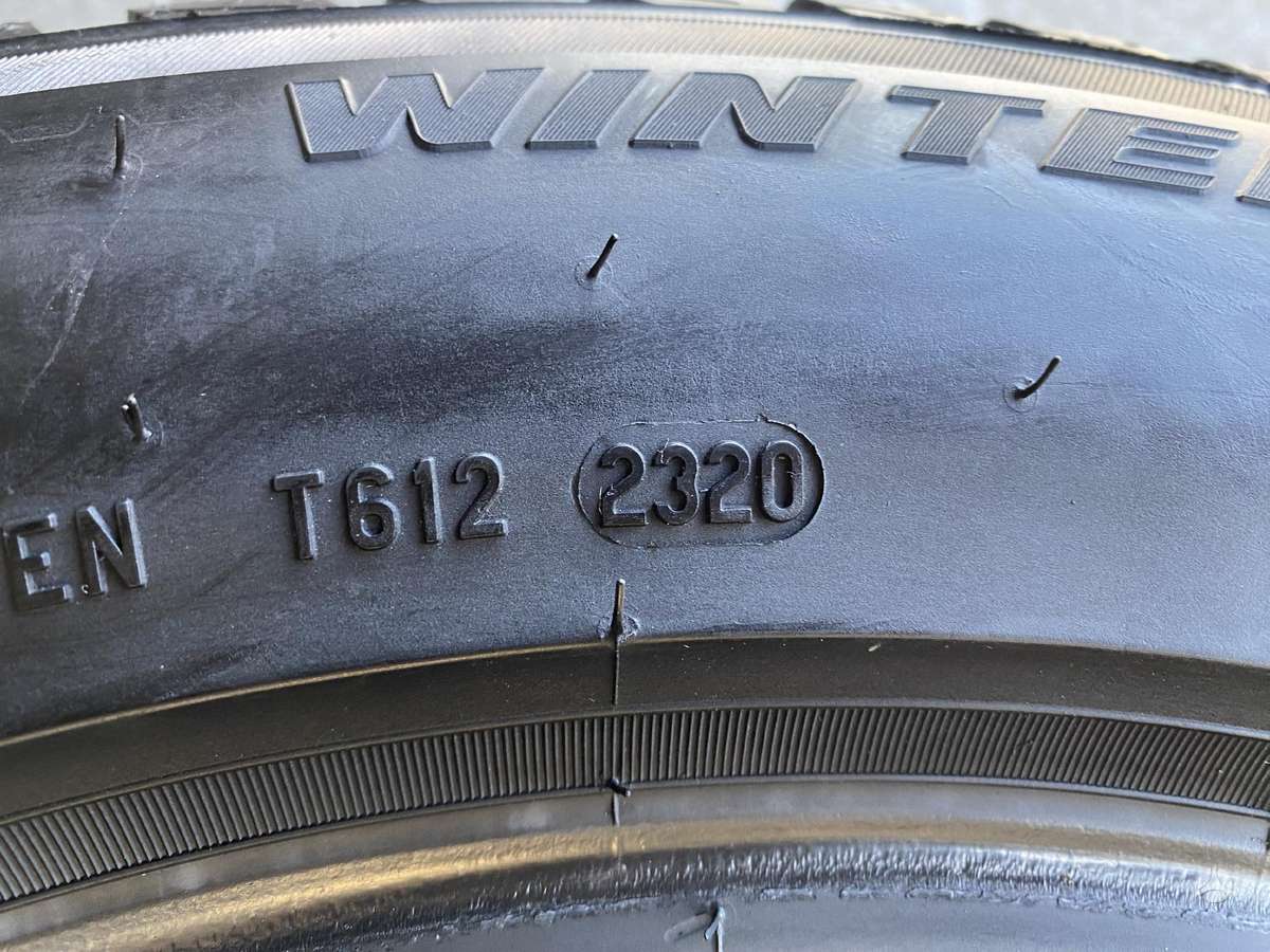 Pirelli Sottozero3, winter 225/55 R17