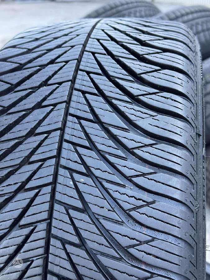 Fulda MULTICONTROL | 2022, universalios 215/40 R17