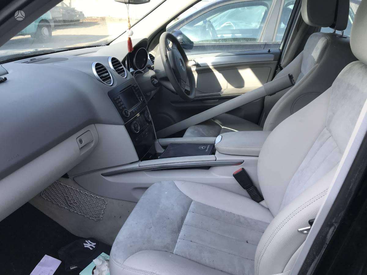 Mercedes-Benz ML350 по частям