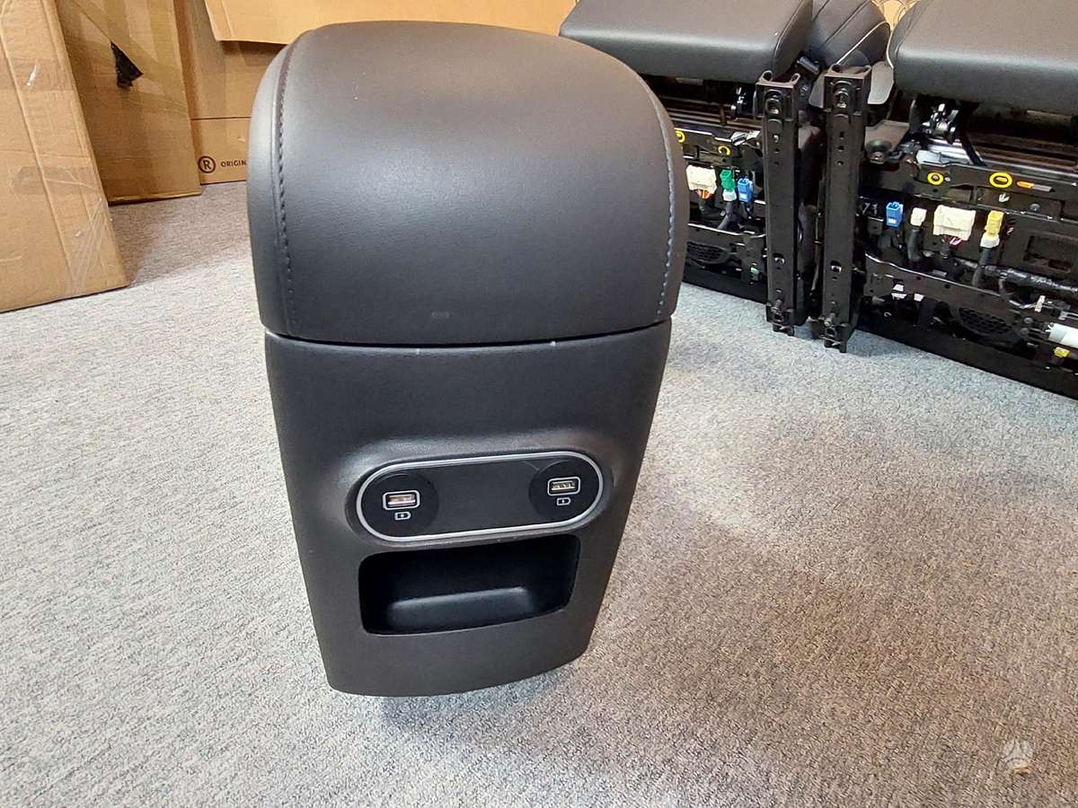 Hyundai IONIQ 5 interior parts