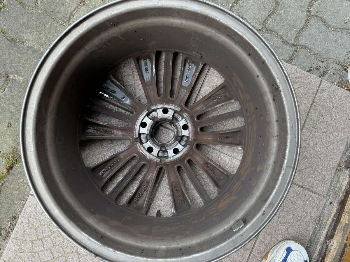 Ford, lengvojo lydinio, R18