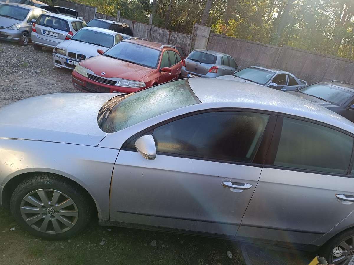 Volkswagen Passat 37064848820