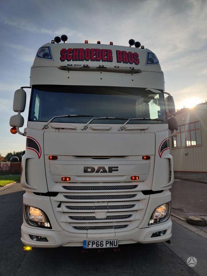 DAF XF 460, 2 miegamosios vietos