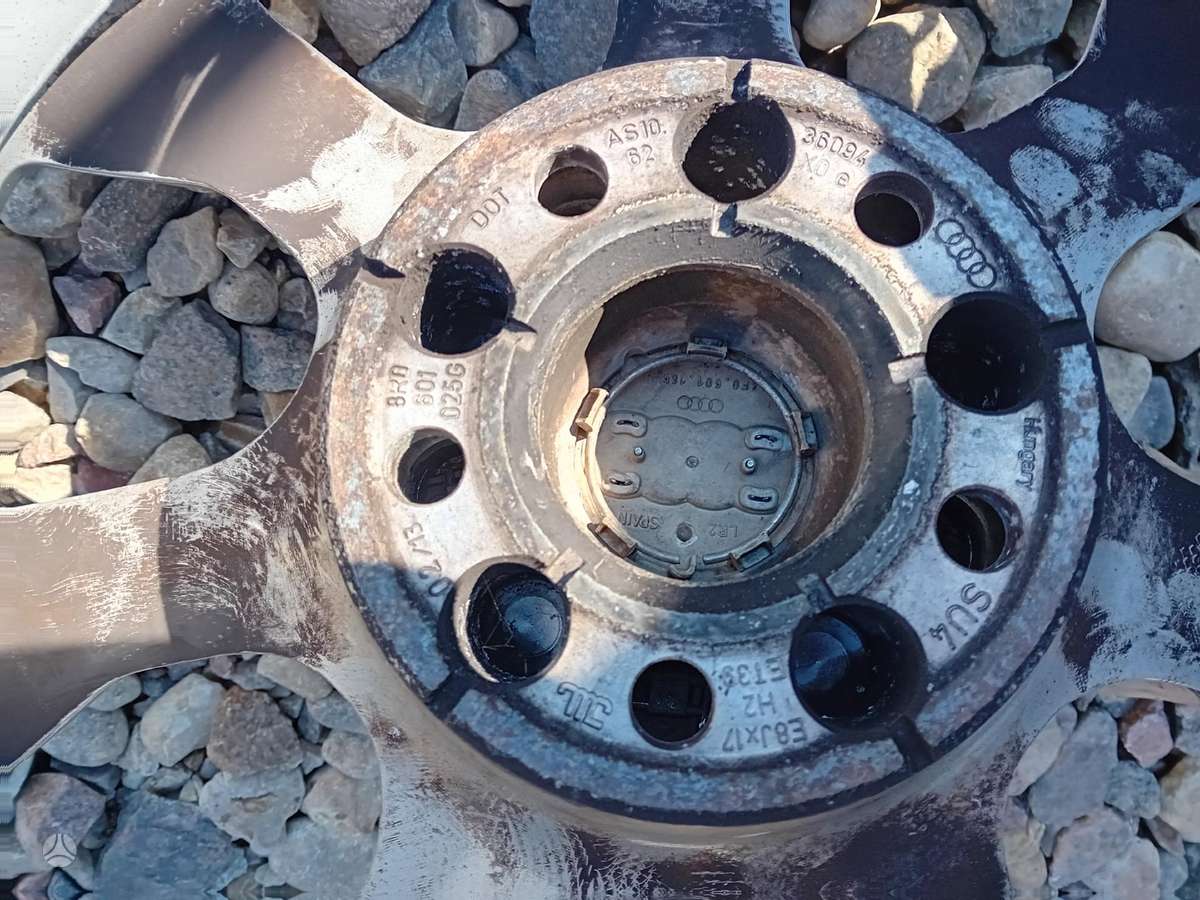 Audi, light alloy, R17