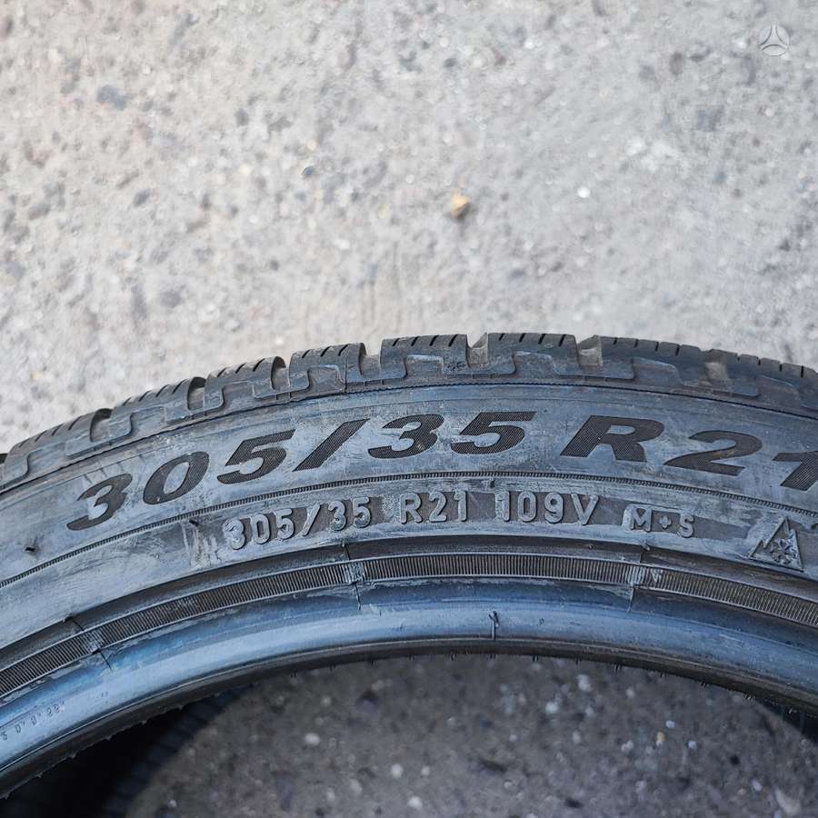 Pirelli +275/40-21, winter 305/35 R21