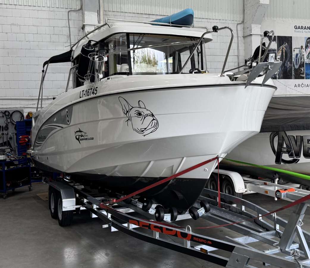 Beneteau Barracuda 8, yachts / cruisers