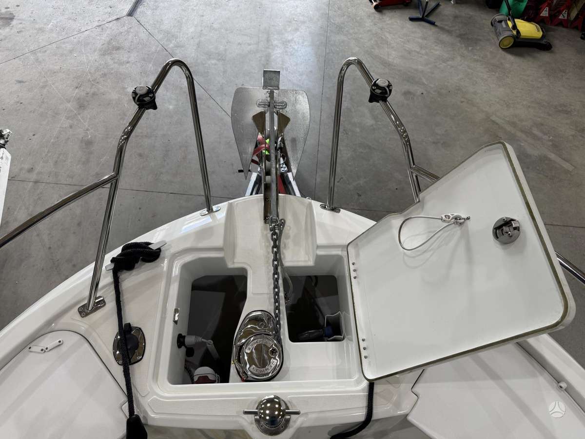 Beneteau Barracuda 8, yachts / cruisers