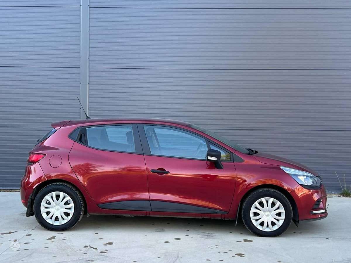 Renault Clio, 0.9 l., hatchback