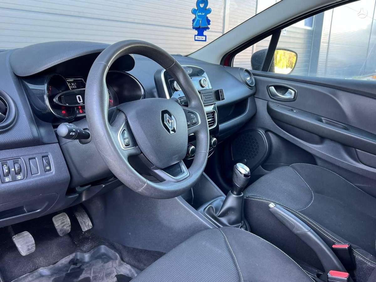 Renault Clio, 0.9 l., hatchback