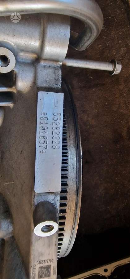 Jeep Renegade variklio detalės