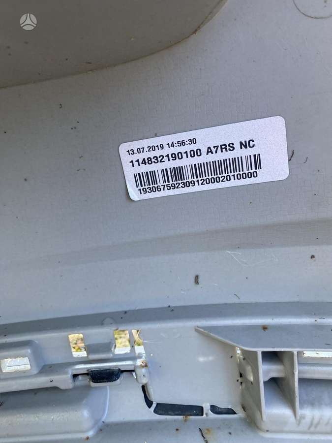 Skoda Octavia, 5E9945711, bumpers, lights
