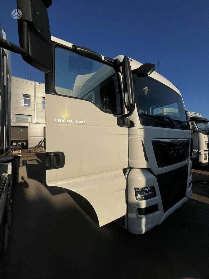 MAN TGX, vilcējs