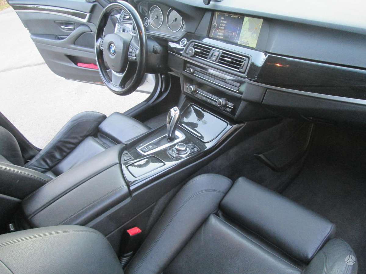 BMW 530, 3.0 l., Универсал